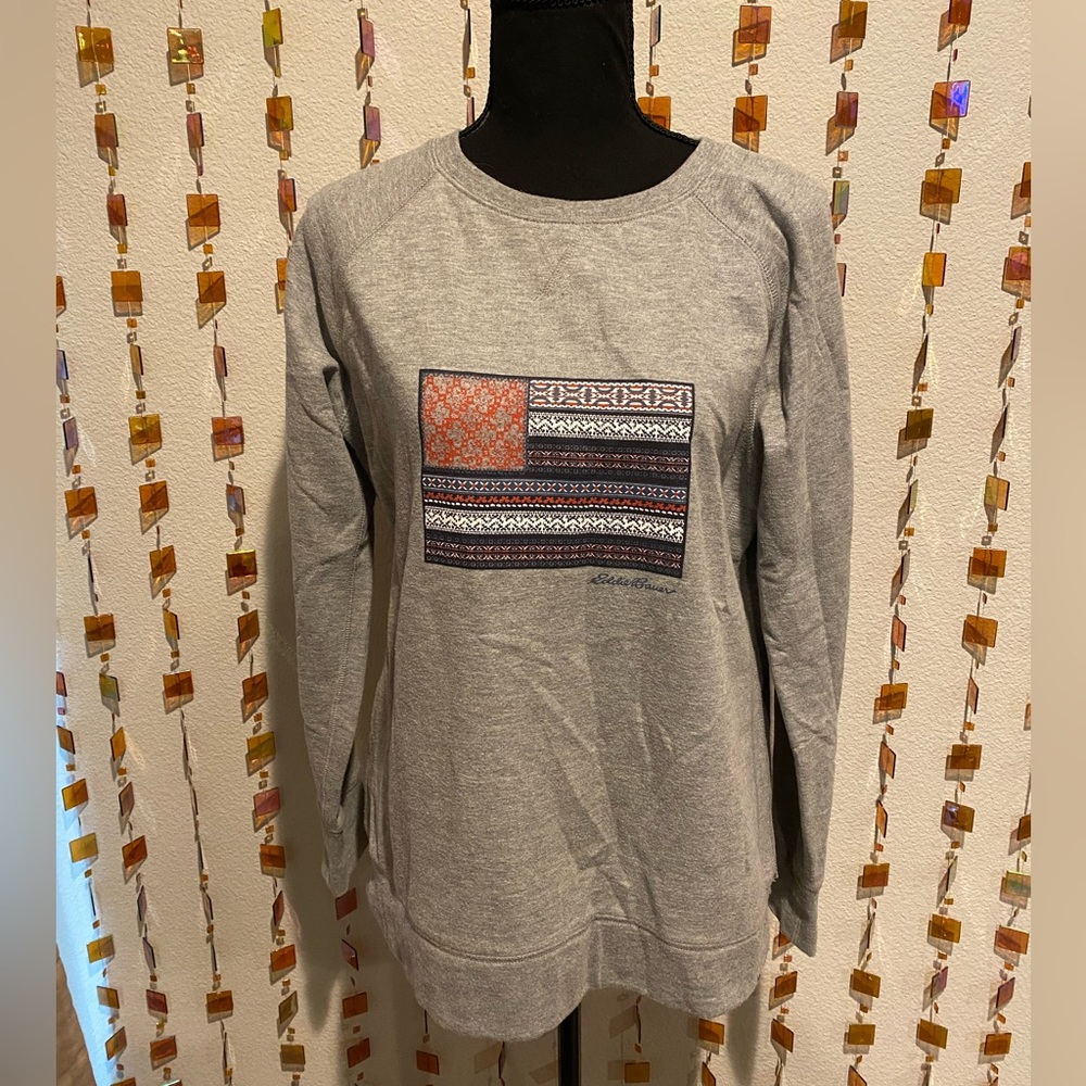 NWOT Eddie Bauer Gray Sweatshirt with Flag Design